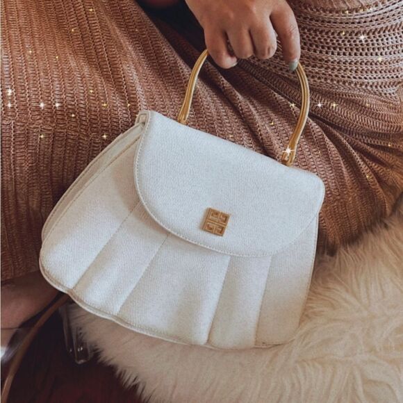 RARE Givenchy seashell bag - Picture 3 of 15